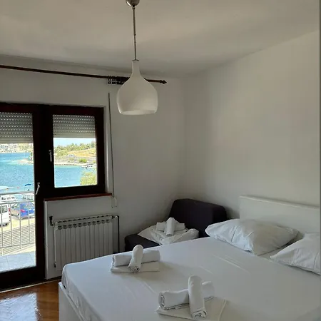 Jere - 30 M From Apartment