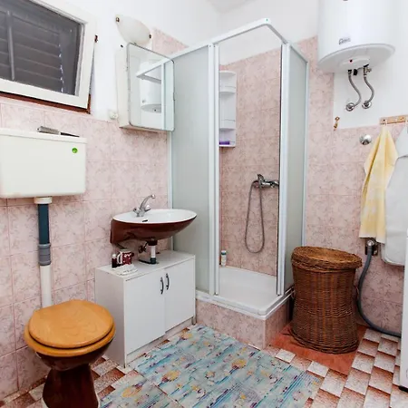 Apartment Jere - 30 M From *